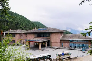 廬山嘉豪淮海國際豪生酒店(原中青旅東方白雲山莊酒店)Howard Johnson Hotel Lushan Jiahao Huaihai