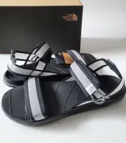 The North Face Skeena strapback Sandals Mens size 13 Black