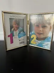 VTG Picture Frame Bi Fold Gold 5x7 Double Hinged with Non-Glare Glass!!