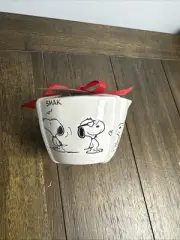 RAE DUNN Peanuts Snoopy Valentines Measuring Cups NWT