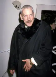 Donald Sutherland during 61st Annual Academy Awards - Govern - 1989 Old Photo