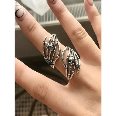 Gothic Skeleton Hand Skull Ring – Adjustable Punk Rock Biker Jewelry