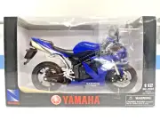 NewRay 1:12 Diecast 2005 Yamaha YZF-R1 Motorcycle
