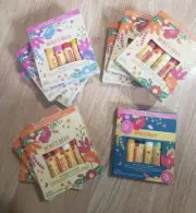 Burt's Bees 10 boxes (40pcs) moisturizing assorted flavors lip balm LOT, Limited