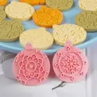10Pcs 3D Christmas Cookie Cutters Biscuit Mold Cookie Mould Stamp Baking Tool S1