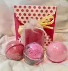 A Splash of Pink Spa Gift Set (Unique Gift Idea, Fun and Relaxation in One Box)