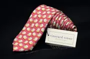 VINEYARD VINES BEER MUGS TIE Brand New With Tags