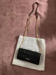 miu miu wallet on chain BNWT