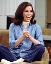 Mary Tyler Moore Movie Photo [S276999] Size Choice