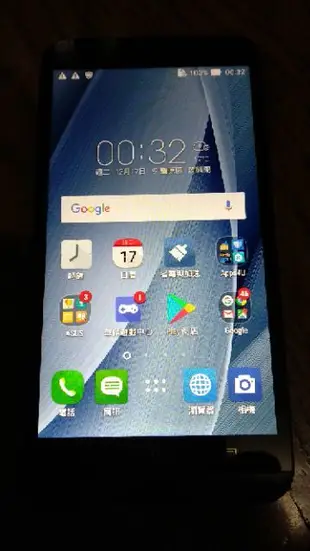 華碩 ASUS ZenFone 2 Laser ZE550KL 5.5吋 2g32g Z00LD 超值4G手機 二手機