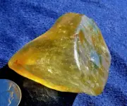 Libyan Desert Glass Meteorite Tektite impact specimen( 435 ct)Dimples Gem AAAA