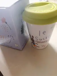 在飛比找Yahoo!奇摩拍賣優惠-全新轉售 法國兔 le sucre 雙層隔熱瓷杯~防燙保溫附