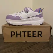 New Kids Size 5.5 Roller Skate Shoes White & Purple Women’s Size 6.5 Euro 37