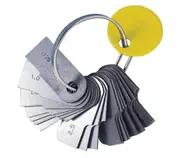 Moore & Wright MW-204 - Radius Gauge 1/32 - 17/64" 16 Int/Ext Blades