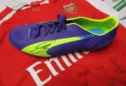 Olivier Giroud (Arsenal FC) signed Puma Football Boot (Left) + COA
