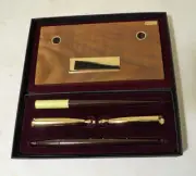 Vintage Sheaffer Walnut Desk Fountain Pen & Pen Set W06 With Unused Name Plate