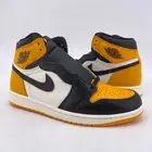 Air Jordan 1 Retro High OG "TAXI" 2022 - Size 10.5 - 555088 711 (13362-8)