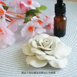 Lovely日本瓷土【綻放花朵玫瑰擴香石、紙鎮、米白】一朵花款