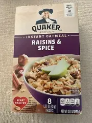 Quaker Instant Oatmeal Raisins & Spice, 8 Count 1.51oz Packets 11/2025