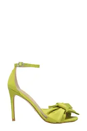 STUART WEITZMAN 'Nude Loveknot' Sandals