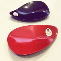 在飛比找蝦皮購物優惠-肥皂水滴造型瓷盤（黑&紅）