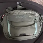 EVOC Hip Pack 3, Olive, Incl. 1.5 Liter Hydration Bladder