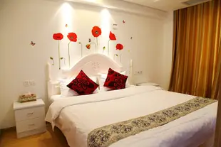 望江國際酒店式公寓(重慶觀音橋華新街輕軌站店)Yunshang Riverview Theme Hotel Chongqing Guanyin Bridge