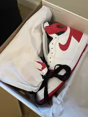 1985 Air Jordan 1 Retro OG High Heritage Shoes Sneakers - White/Red(555088-161)