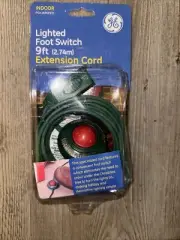 9' Indoor Lighted Foot Switch Extension Cord w/ Foot Switch New Christmas Green
