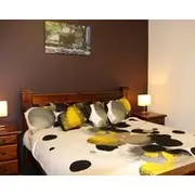 Readyset Apartments On King