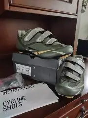 Outdoor Master Green Cycling Shoes Unisex Size Women 9.5 Men 8 Brand New In Box