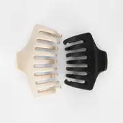 OXX Haircare 2 Pack Bone and Black Medium and Small Barrel Triple Grip Claw Hair Clips