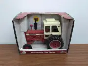 1/16 Ertl Farm Toy International IH Farmall 1256 Turbo Tractor With Cab