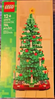 New! LEGO Christmas Tree Set 40573 Holiday Village
