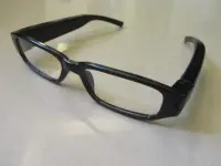 在飛比找Yahoo!奇摩拍賣優惠-外型時尚針孔攝影機高清HD眼鏡攝影機機車行車紀錄器/眼鏡針孔