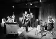 Brian Eno, Phil Manzanera, Rik Kenton, Bryan Ferry, Andy Mackay, P- Old Photo