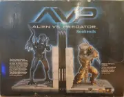 Alien Vs Predator Bookends Diamond Select #17 / 1500 Brand New!!!