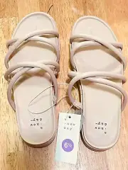 NWT A New Day Dory Faux Leather Sandal. Beige. Size 6.5