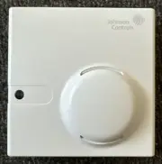Johnson Controls HE-68N3-0N00WS Wall Mount Humidity & Temp. Sensor new-open box
