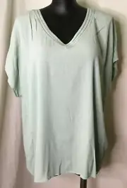AUTOGRAPH MINT GREEN "EMBROIDERED V NECKLINE" TOP SZ 24-NEW STOCK JUST IN!!