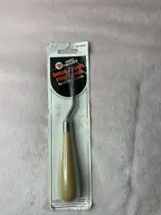 Vintage NOS SEALED Red Heart Bent Latch Hook has a bit of a broken seal
