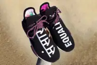 在飛比找Yahoo!奇摩拍賣優惠-Adidas Human Race NMD Pharrell