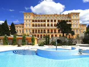 克瓦內爾宮酒店