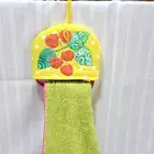 Set of 2 How about a face towel rack that can be hung in a small space?
