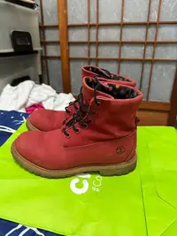 在飛比找Yahoo!奇摩拍賣優惠-「 二手鞋 」 Timberland 女版反折靴 US6.5