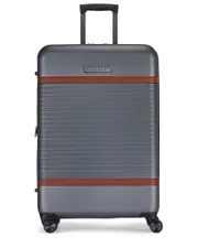 Bugatti Wellington Expandable 28in Medium Size Luggage
