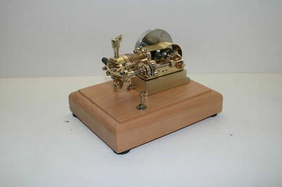 Horizontal Hit 'n Miss Engine(M20)model