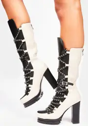 [AZALEA WANG] Unlimited Access Lace Up Boots