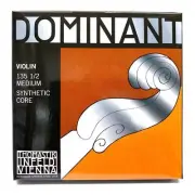 THOMASTIK Dominant 1/2 Violin String Set 135 1/2