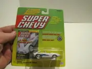 NIP JOHNNY LIGHTNING SUPER CHEVY 1961 CORVETTE WHITE